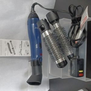 4pc Revlon Ionic RV 440 Hot Air Styler/Hairdryer. NEVER Used Smoke free home.